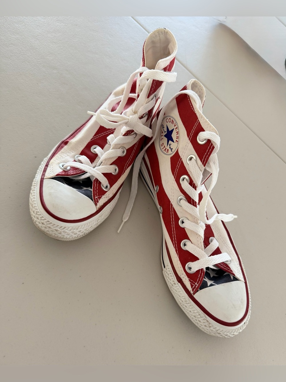 VINTAGE: Converse | Chuck Taylor All-Star high tops, Stars & Stripes. Size: 4.5/